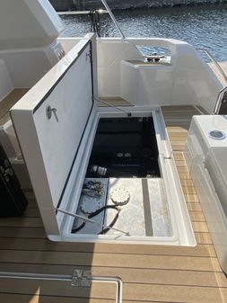 Aquila 44 Yacht image