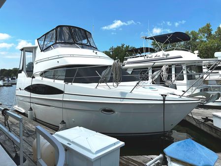 Carver 366-MOTOR-YACHT image