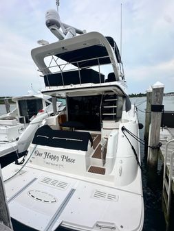 Sea Ray 510 Fly image