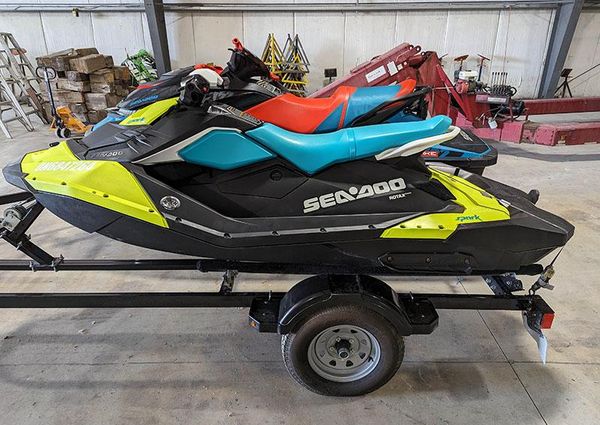 Sea-doo SPARK-2UP image