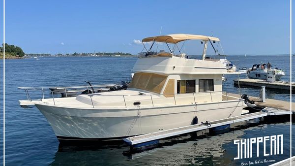 Mainship 45 Trawler 