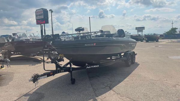 Nitro ZV20