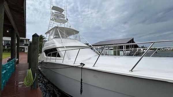 Hatteras 60 Convertible 