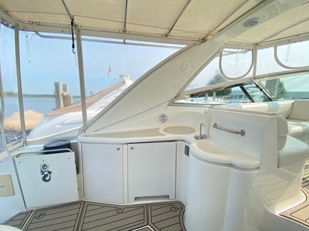 Cruisers Yachts 4270 Express image