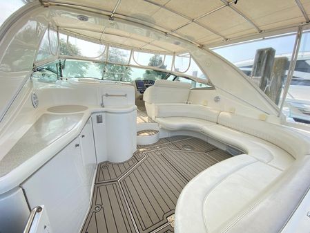 Cruisers Yachts 4270 Express image