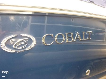 Cobalt 303 Day Cruiser image