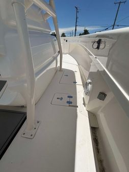 Intrepid 300 Center Console image