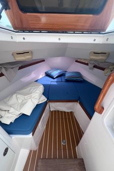 Hunt Yachts Harrier 25 image