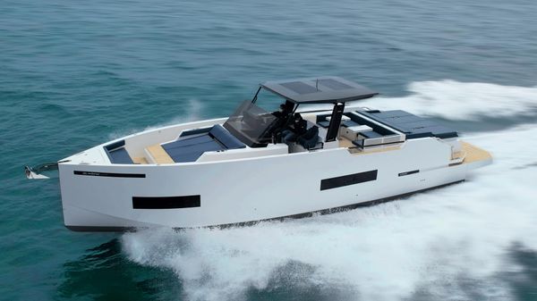 De Antonio Yachts D50 OPEN 