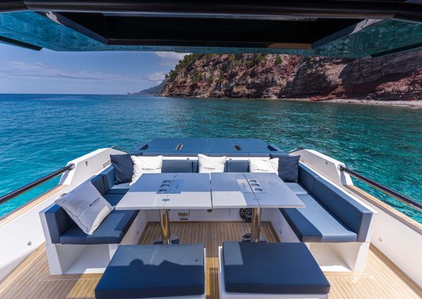 De Antonio Yachts D50 OPEN image