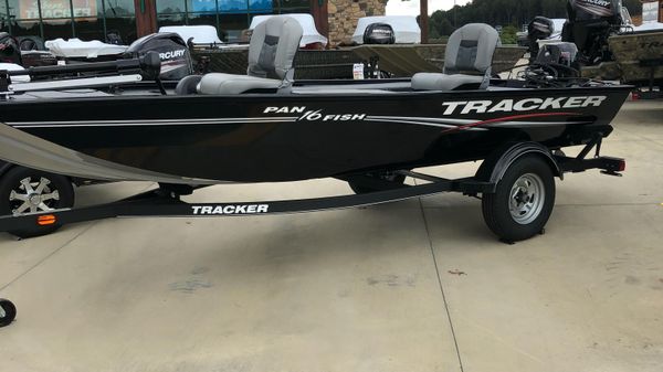 cabelas boats bristol va tracker boats for sale bristol cabela s boating center cabelas boats bristol va tracker boats for sale bristol cabela s boating center