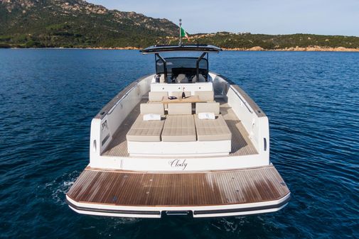 Pardo Yachts Pardo 43 image