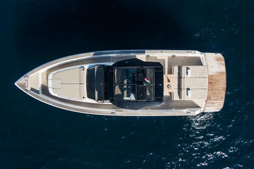 Pardo Yachts Pardo 43 image