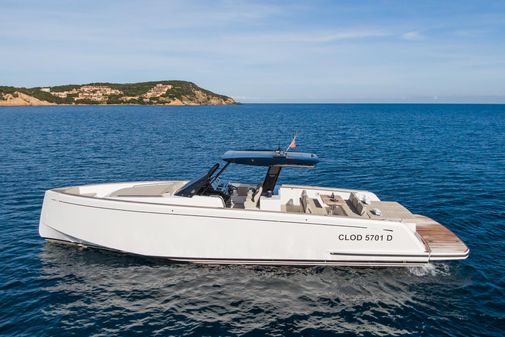 Pardo Yachts Pardo 43 image