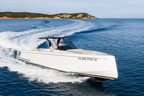 Pardo Yachts Pardo 43 image