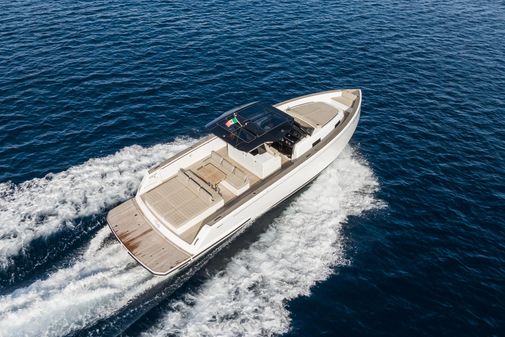 Pardo Yachts Pardo 43 image