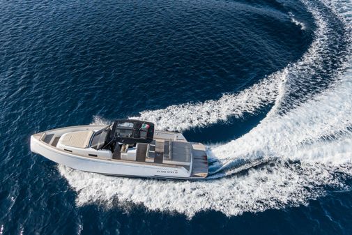 Pardo Yachts Pardo 43 image