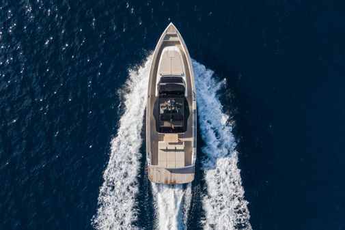 Pardo Yachts Pardo 43 image