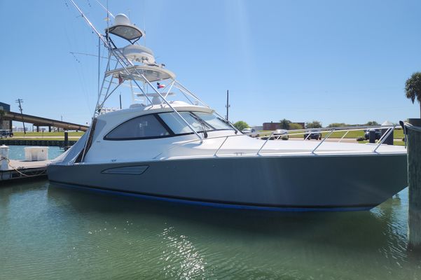 Viking 48-SPORT-TOWER - main image