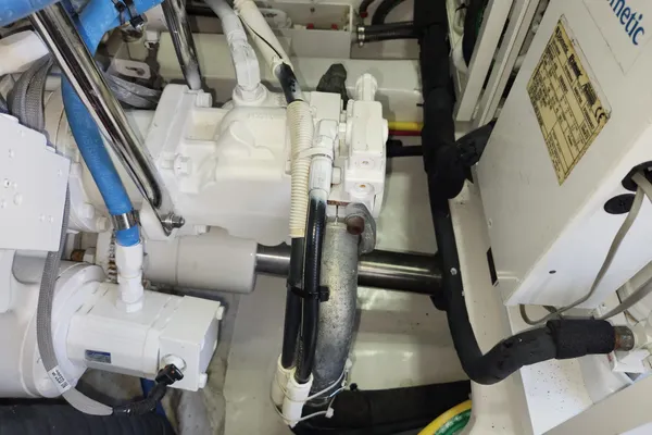 Viking 48-SPORT-TOWER image