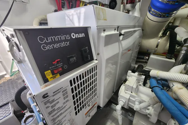 Viking 48-SPORT-TOWER image