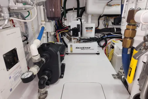 Viking 48 Sport Tower image