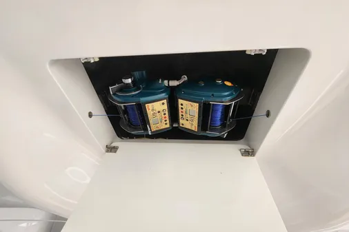 Viking 48 Sport Tower image