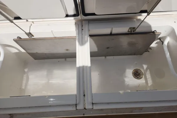 Viking 48-SPORT-TOWER image