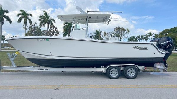 Mako 284 CC