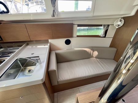Beneteau OCEANIS-35-1 image
