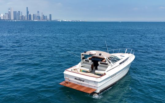 Sea Ray Express Cruiser/Tender included image