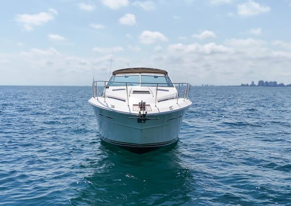 Sea Ray Express Cruiser/Tender included image