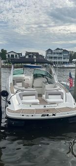 Sea Ray 300 SLX image