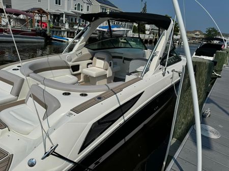 Sea Ray 300 SLX image