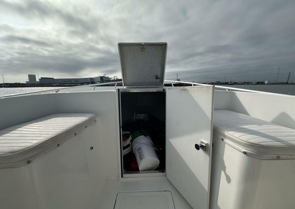 Marlin 350 Center Console image