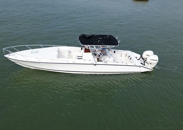 Marlin 350 Center Console image