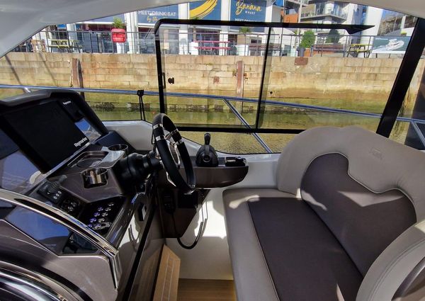 Galeon 405-HTS image