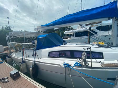 Beneteau Oceanis 40 image