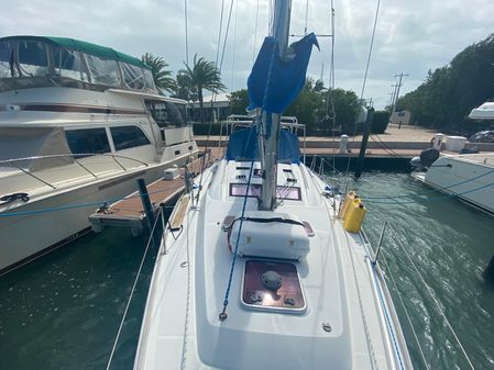 Beneteau Oceanis 40 image