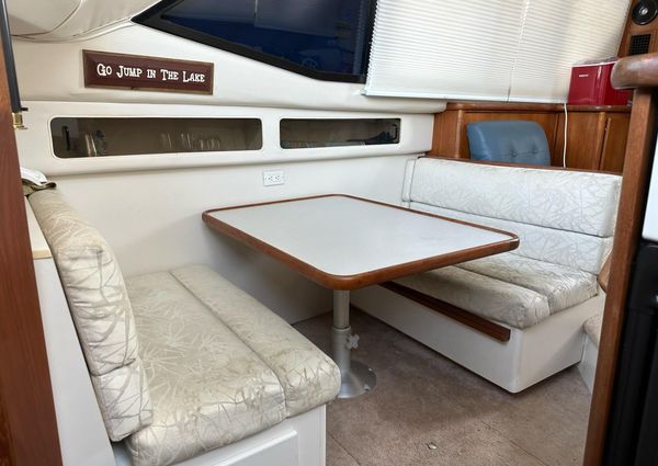 Carver 350-AFT-CABIN image