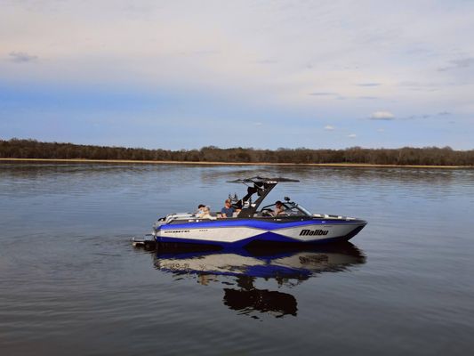 Malibu Wakesetter 25 LSV - main image