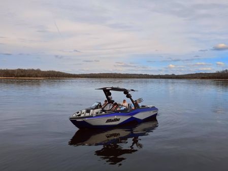 Malibu Wakesetter 25 LSV image