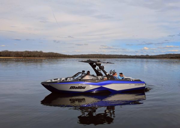 Malibu Wakesetter 25 LSV image