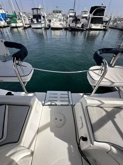 Hunter 38 image