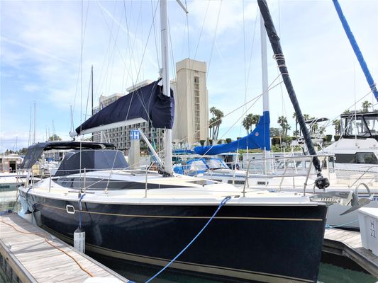 Marlow-Hunter 37 - main image