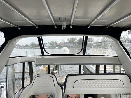Carver 400 Cockpit Motor Yacht image