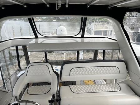 Carver 400 Cockpit Motor Yacht image