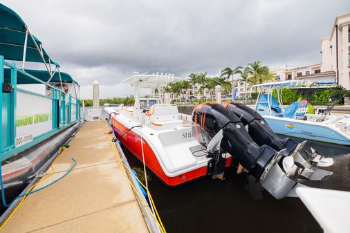 Yellowfin 32 Offshore image