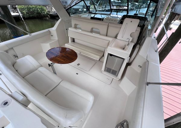 Tiara Yachts 3500 Express image