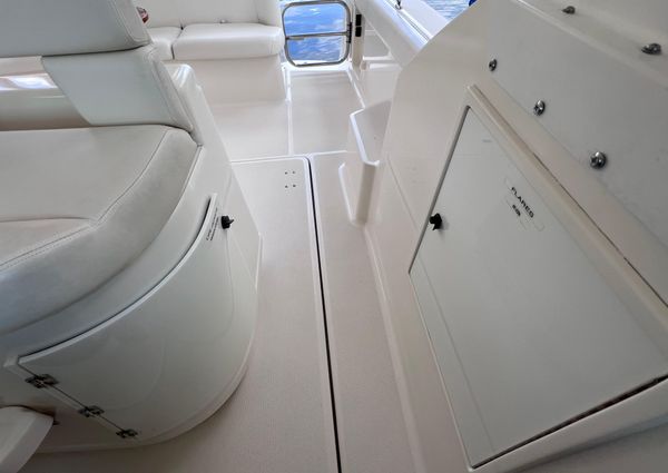 Tiara Yachts 3500 Express image